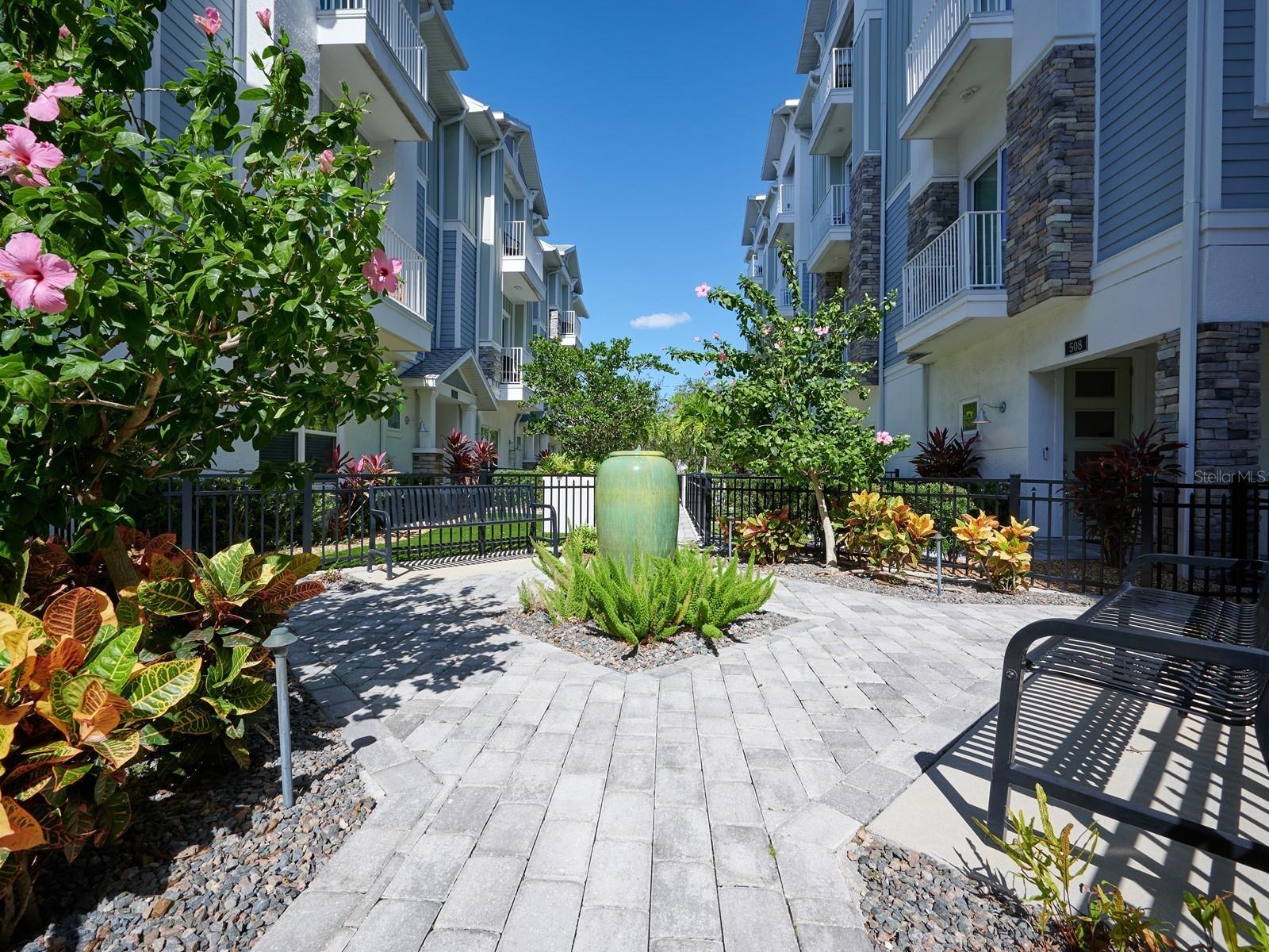 ENCLAVE/LAUREL PARK REP - Residential