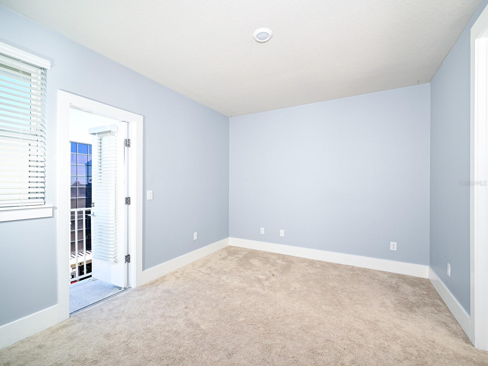 ENCLAVE/LAUREL PARK REP - Residential