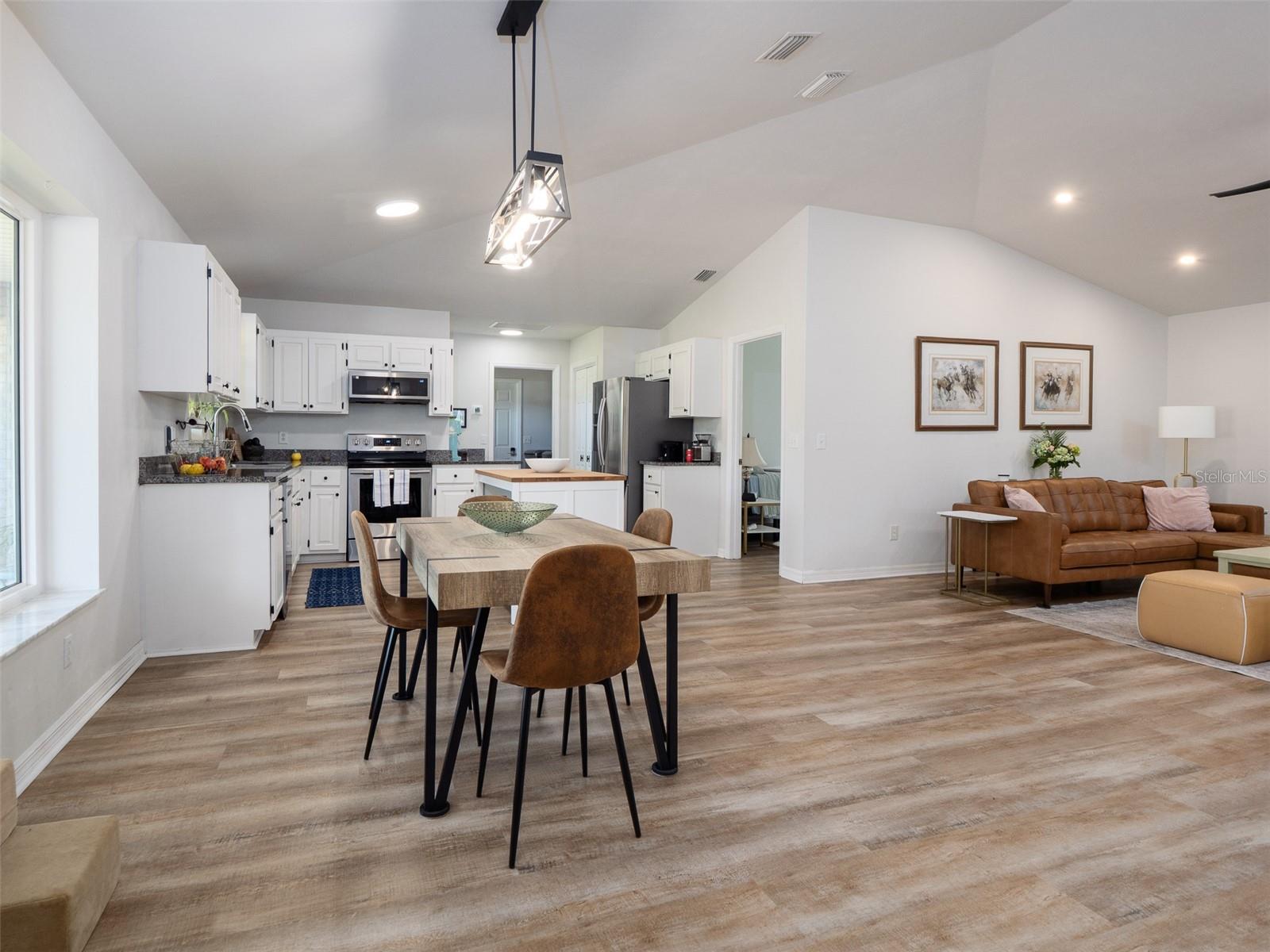 SPRINGSTEAD - Residential