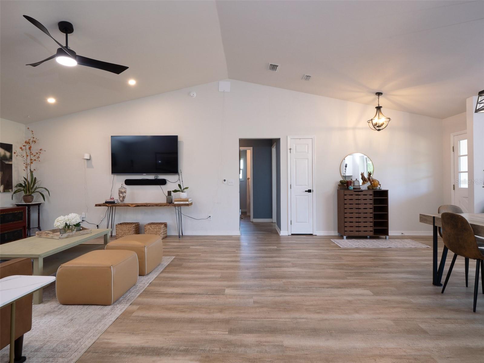 SPRINGSTEAD - Residential