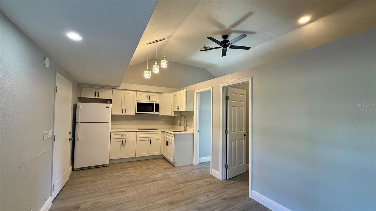 WOODALL AND DOYLE - Residential Lease