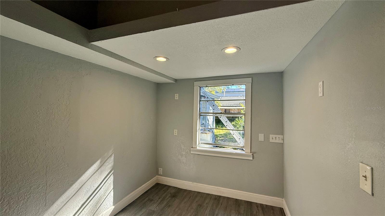 WOODALL AND DOYLE - Residential Lease