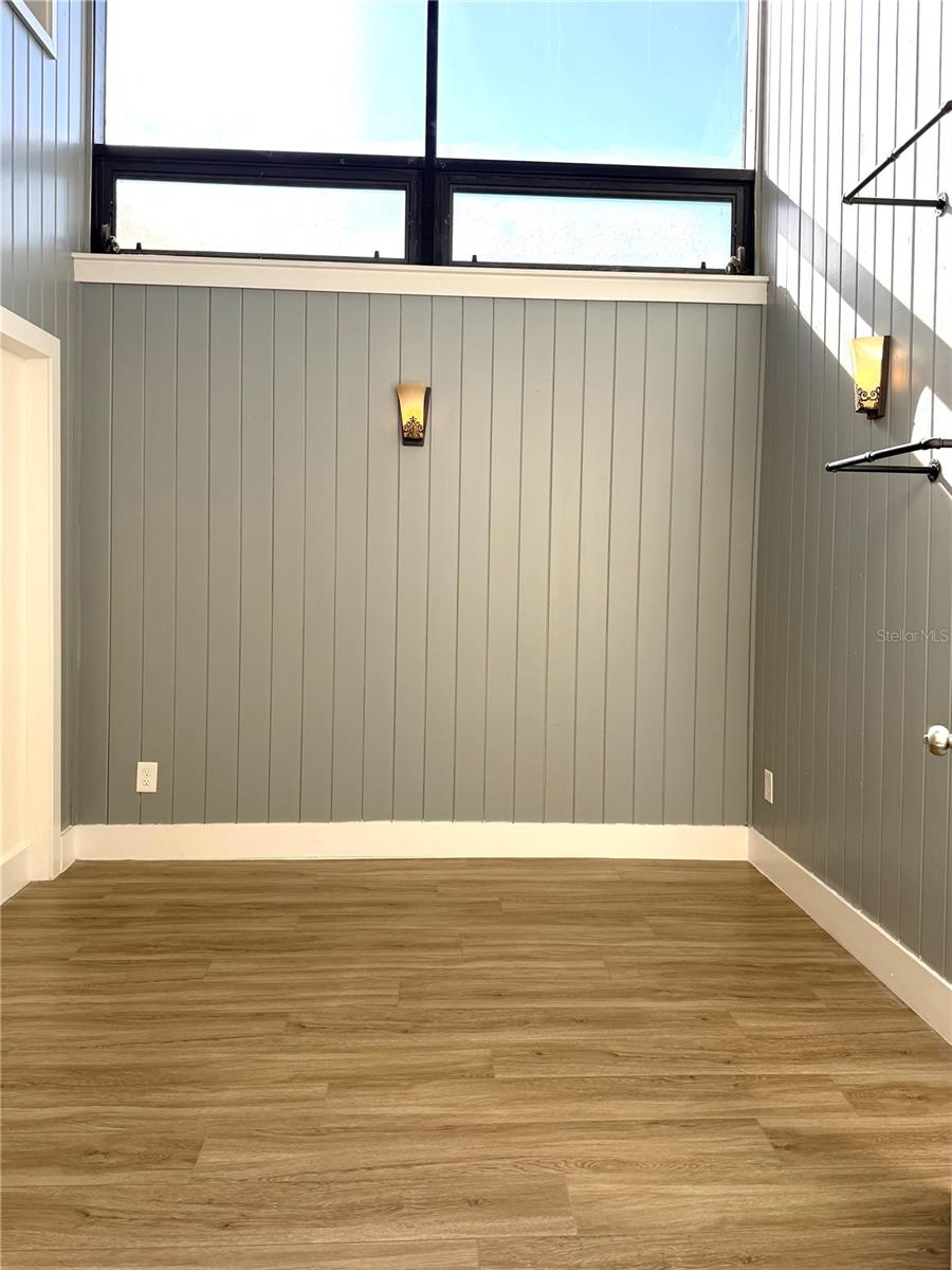 GOLF RESORT VILLAS CONDO - Residential