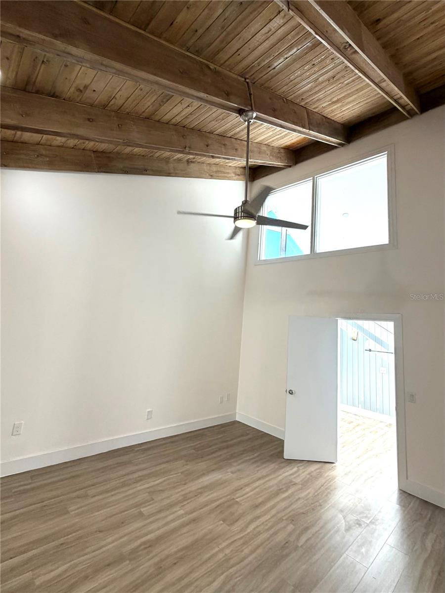 GOLF RESORT VILLAS CONDO - Residential