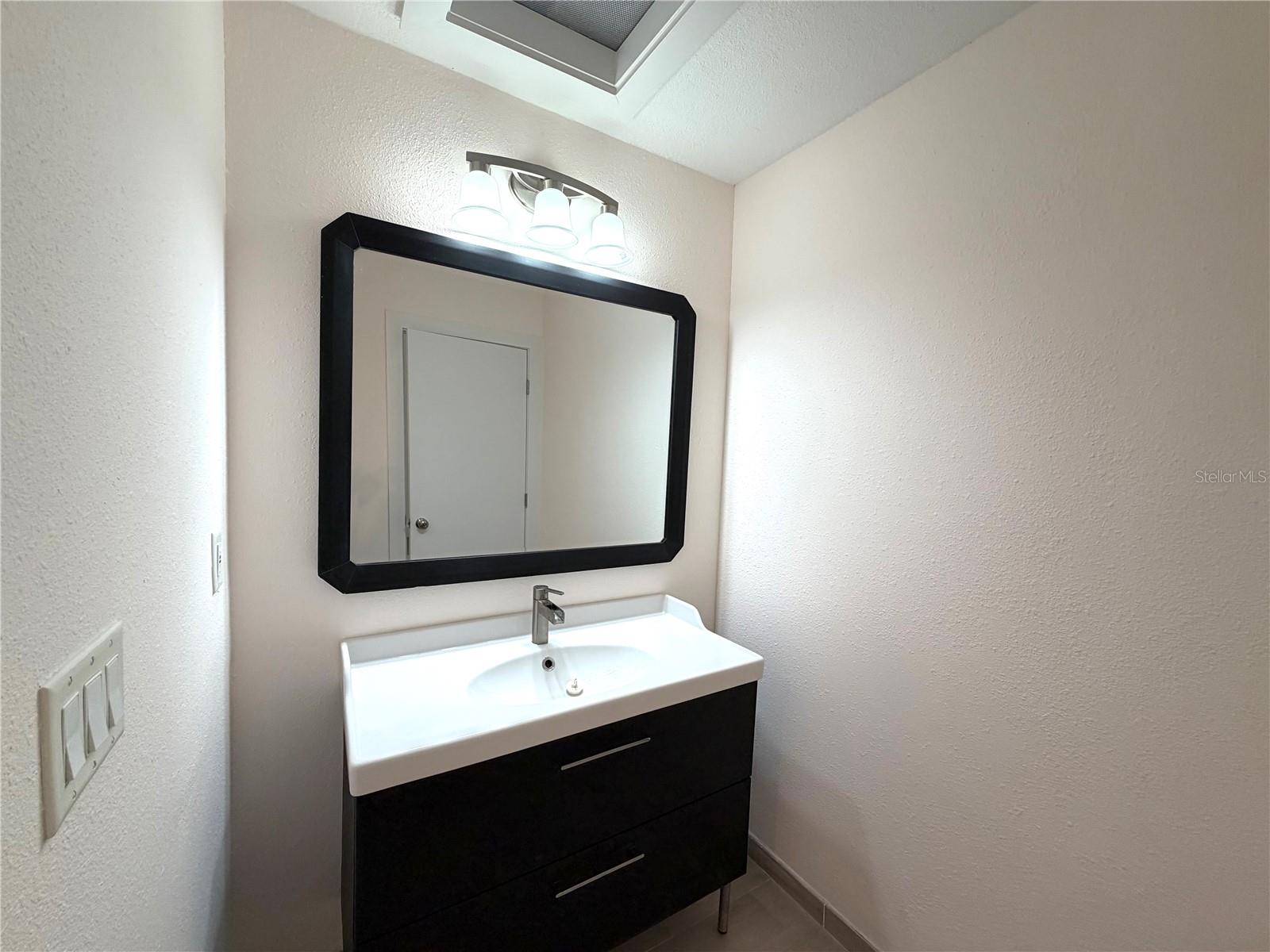 GOLF RESORT VILLAS CONDO - Residential