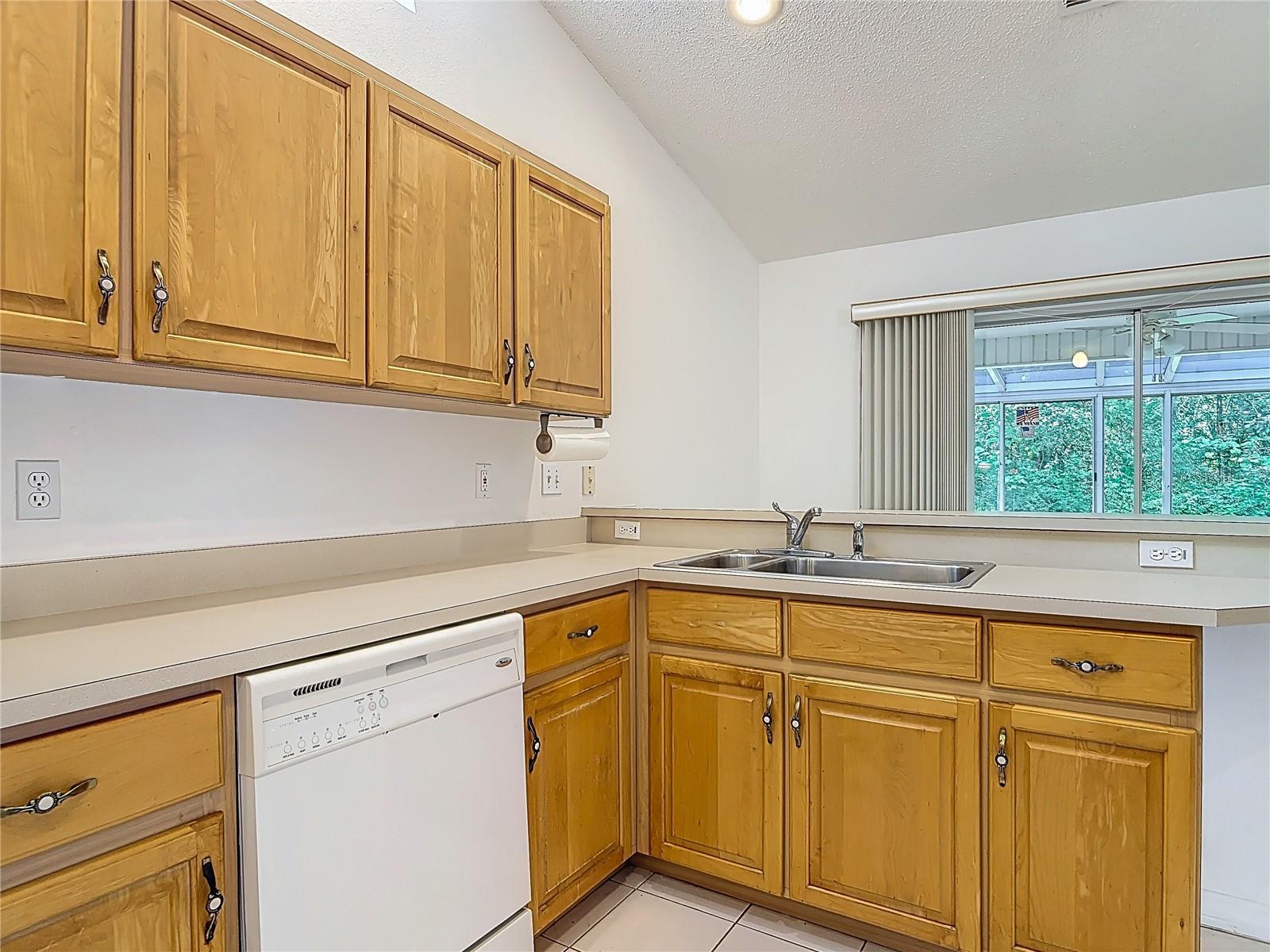 SHERWOOD OAKS DEV - Residential