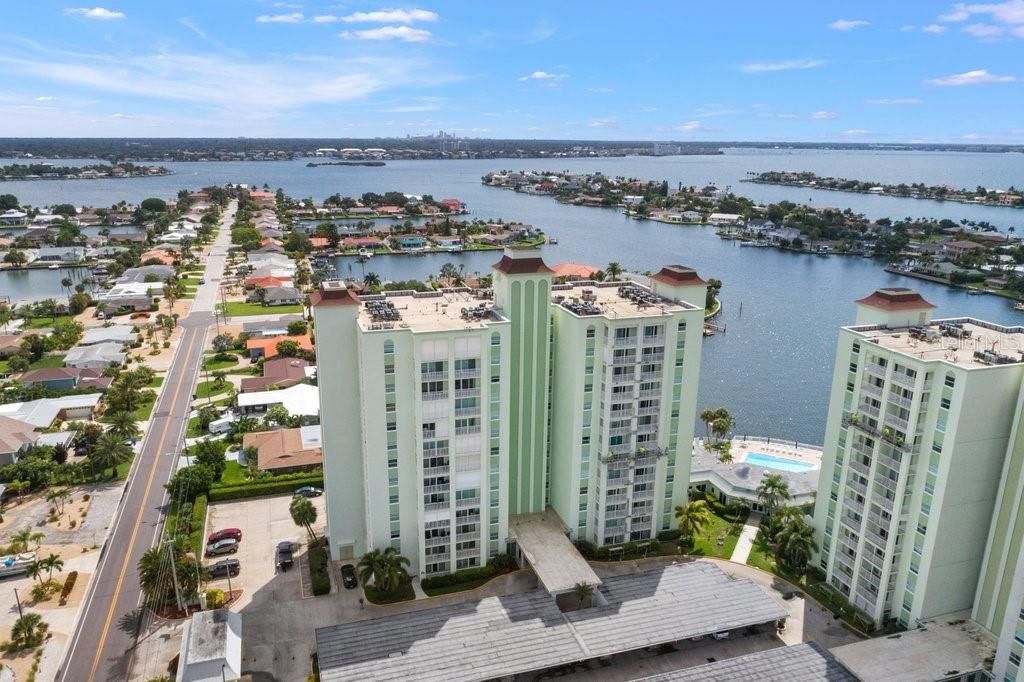 Photo of 420 64th Avenue #804, St Pete Beach, FL 33706 (MLS # O6395479)