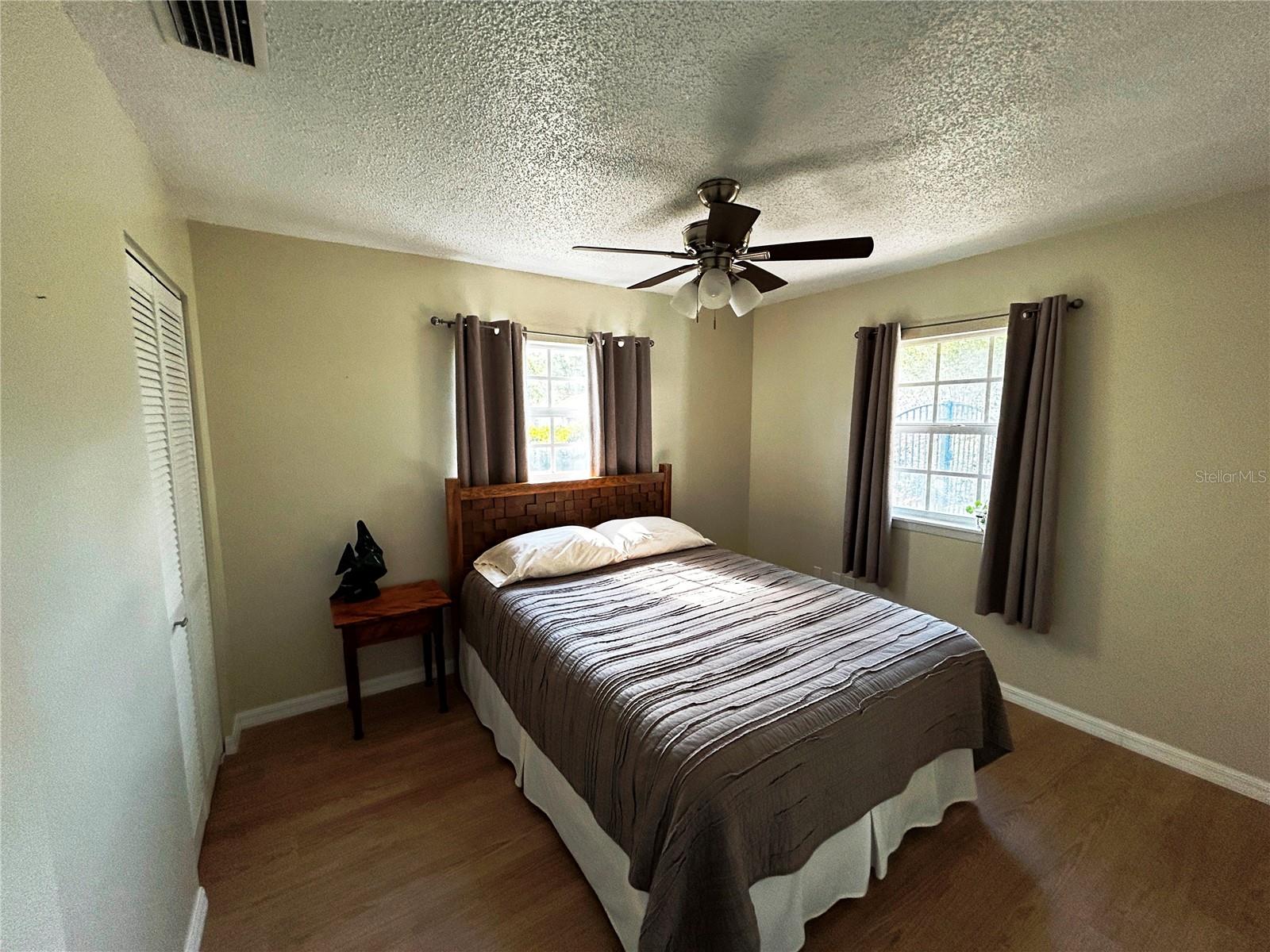 COUNTRY CLUB ESTATES - Residential