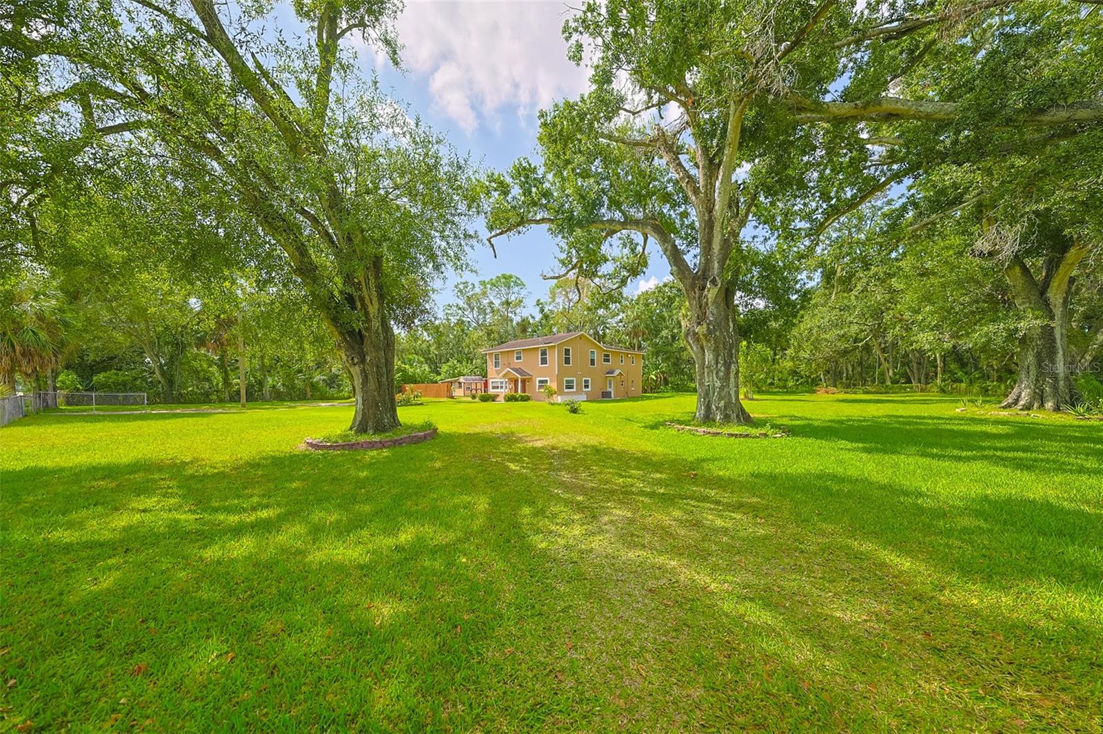 SOUTH TAMPA SUB - Residential Lease