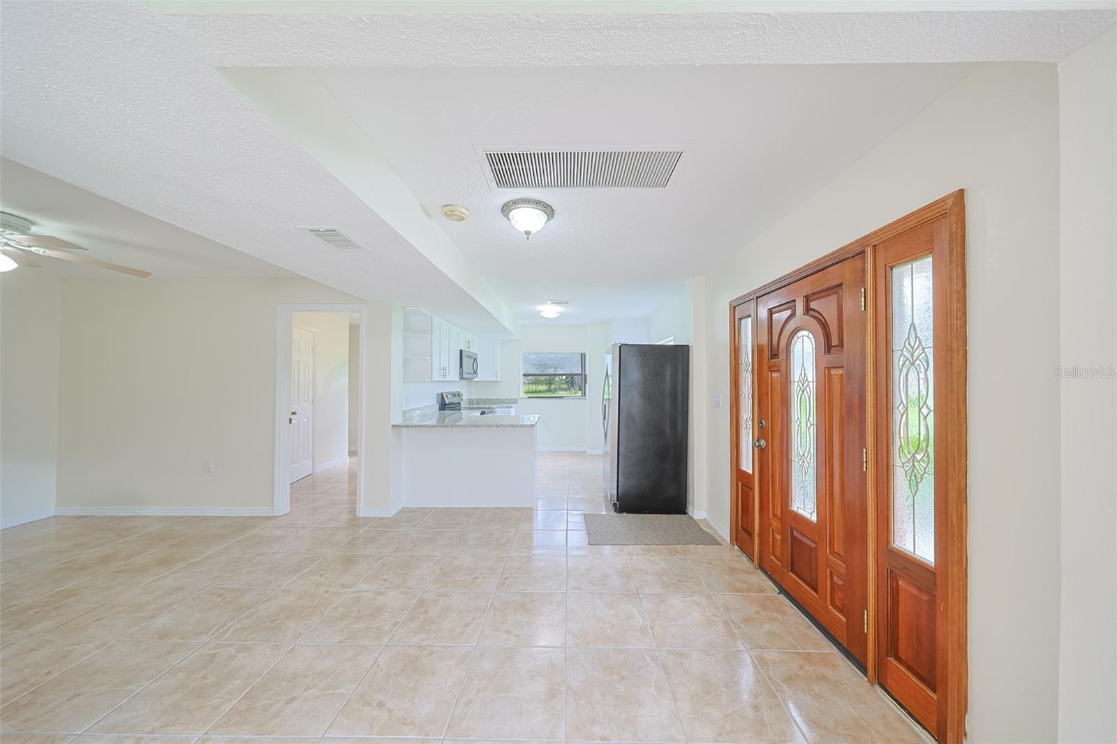 SOUTH TAMPA SUB - Residential Lease