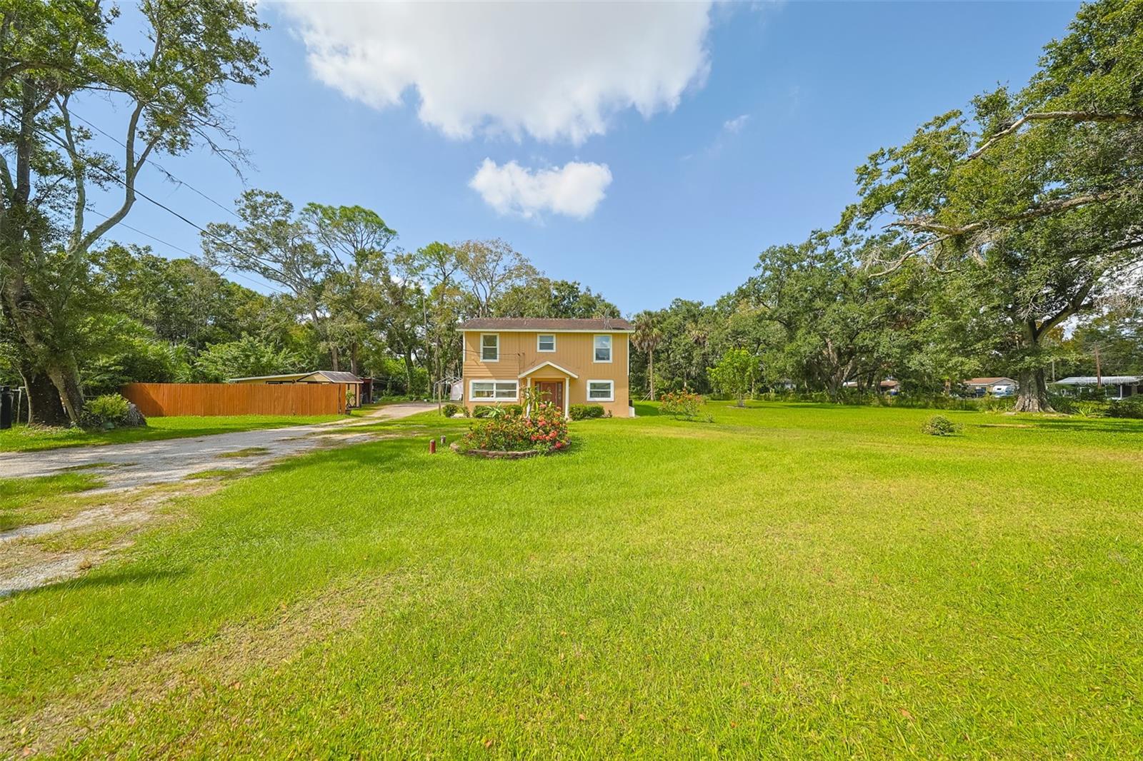 SOUTH TAMPA SUB - Residential Lease