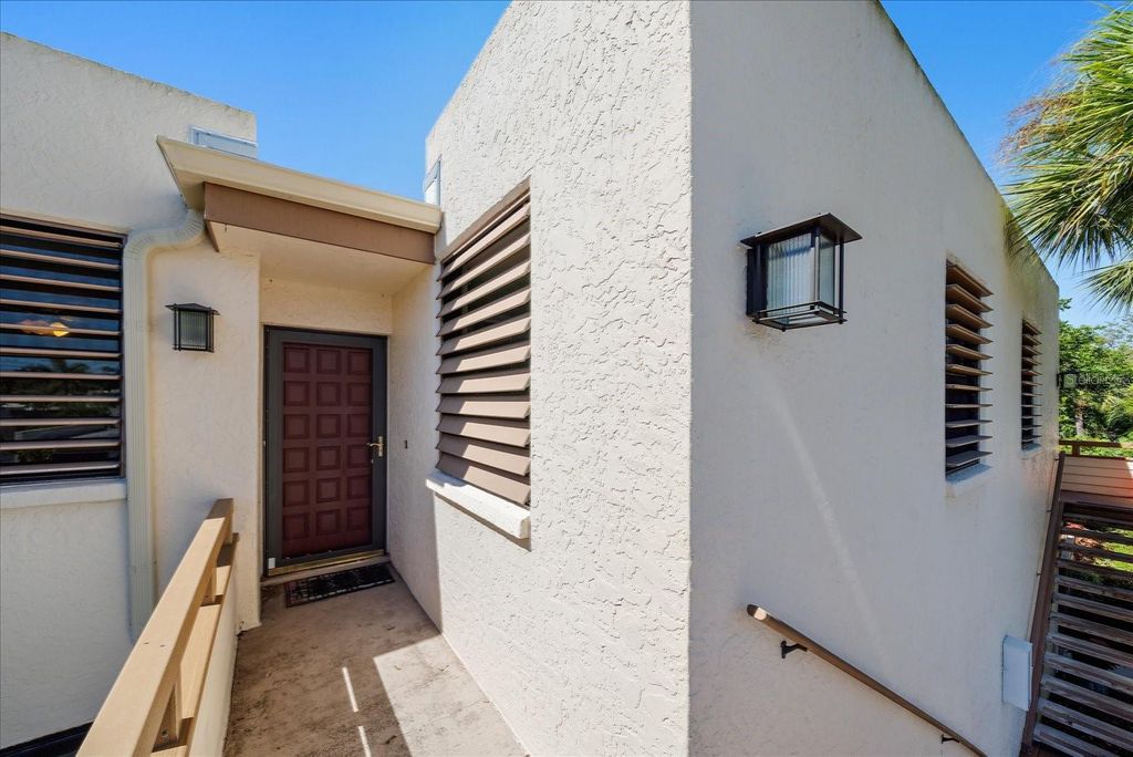 Photo of 182 Pineneedle Drive, Bradenton, FL 34210 (MLS # A4667382)