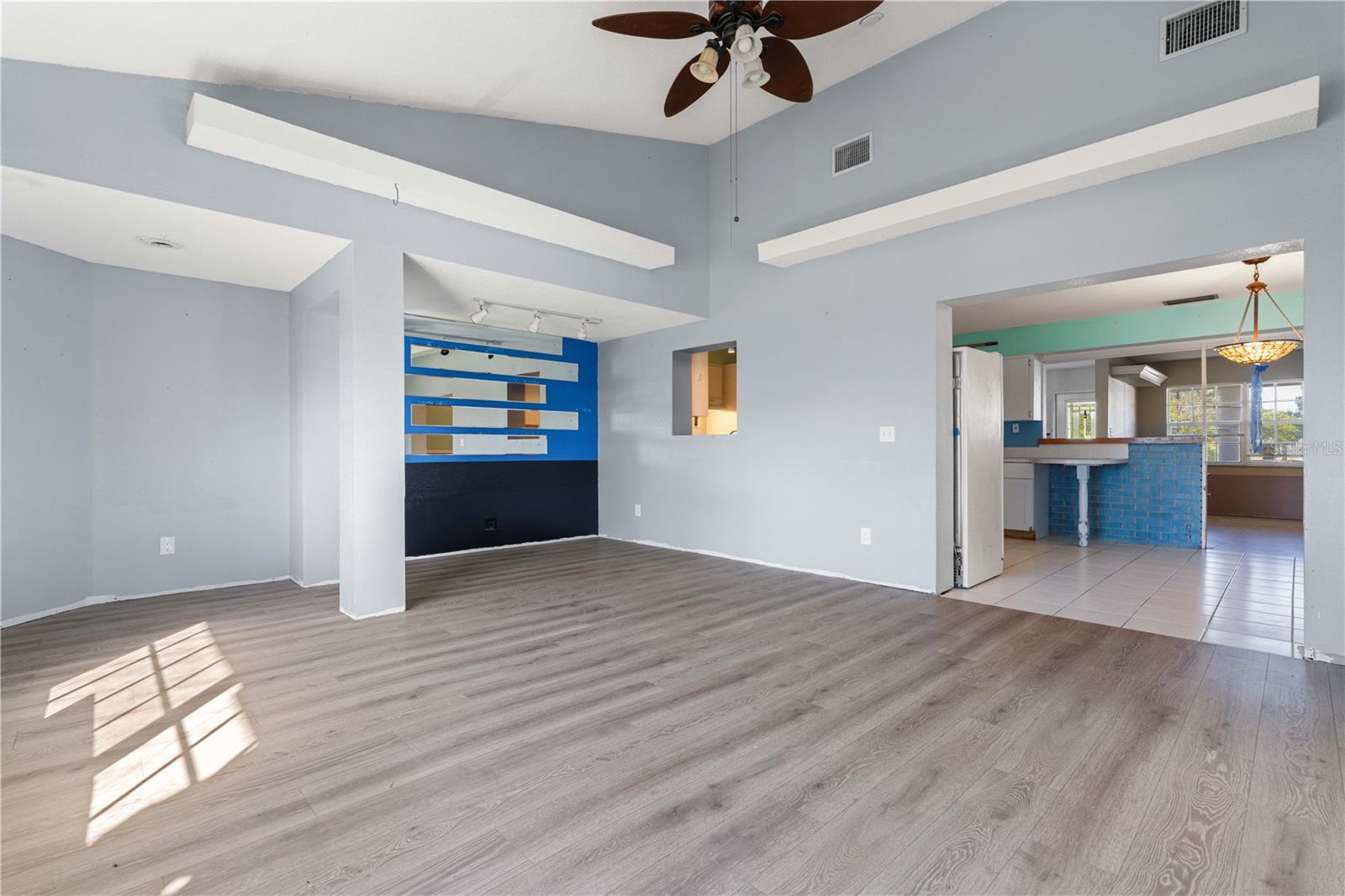 TIERRA CORONADO - Residential