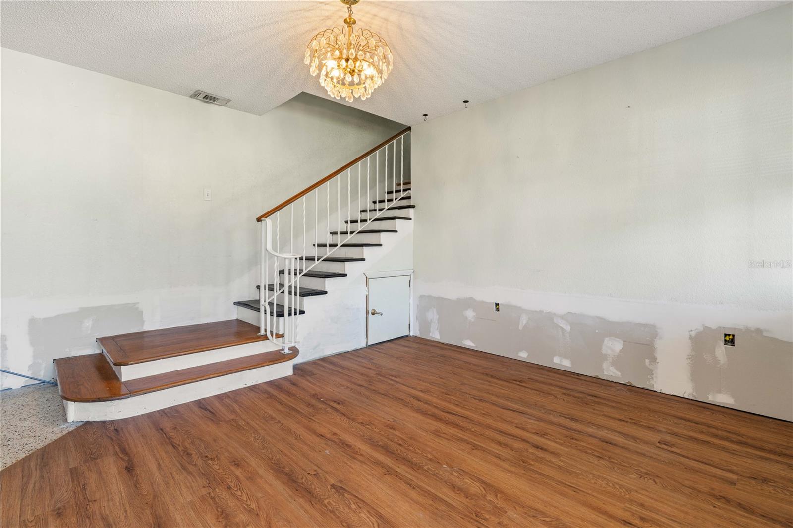 TIERRA CORONADO - Residential