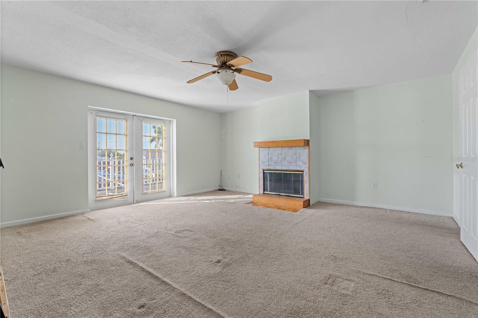 TIERRA CORONADO - Residential