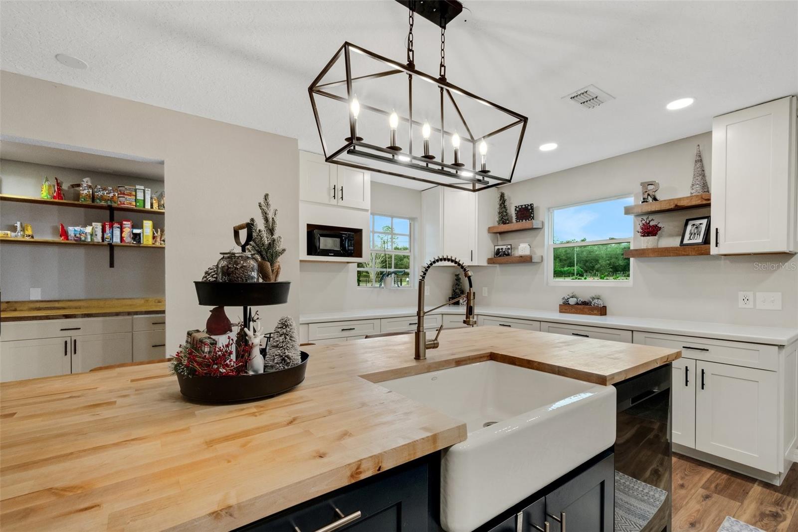 HYLAND FARMS #4 - Residential