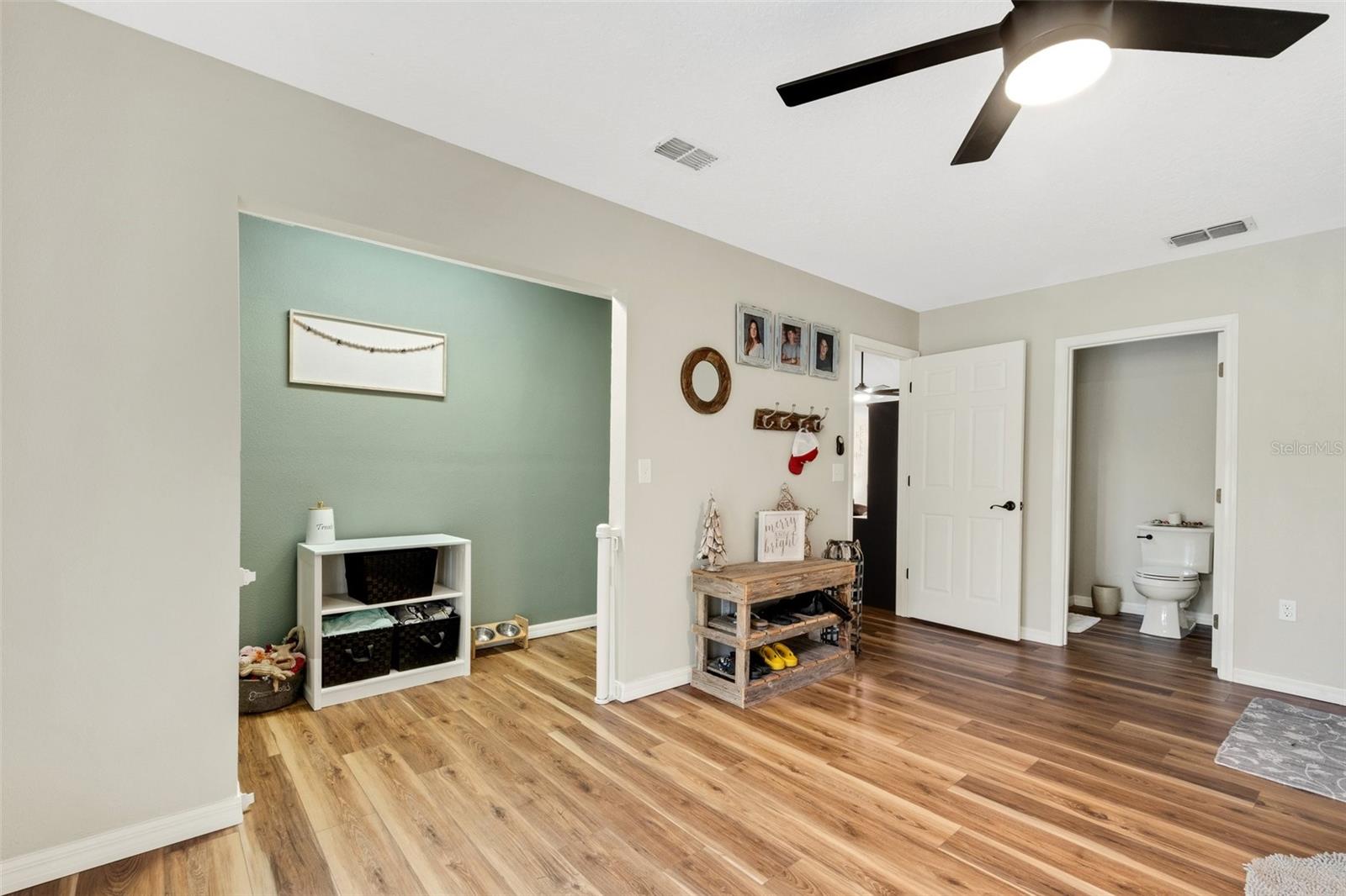 HYLAND FARMS #4 - Residential