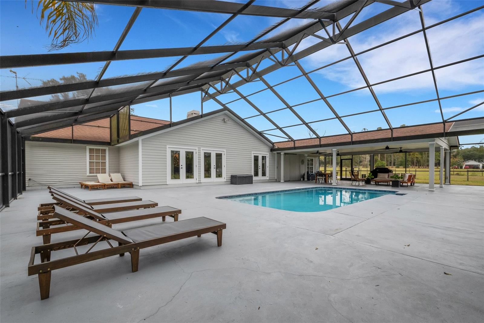 HYLAND FARMS #4 - Residential