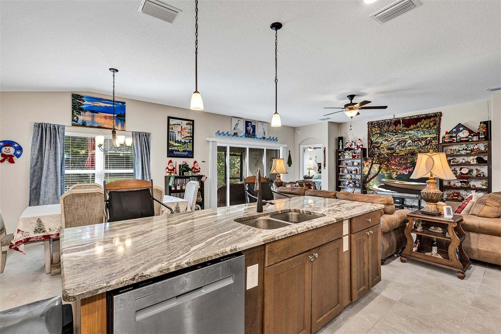 ARLINGTON RIDGE PH 03 - Residential