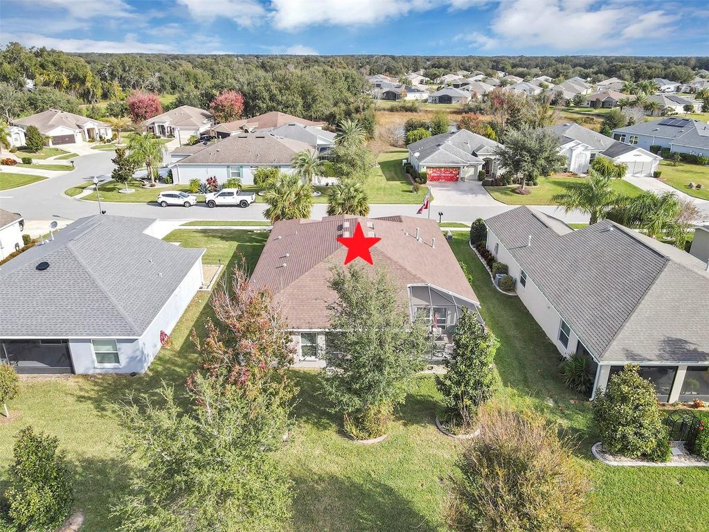 Photo of 26641 Otter Creek Lane, Leesburg, FL 34748 (MLS # G5105804)