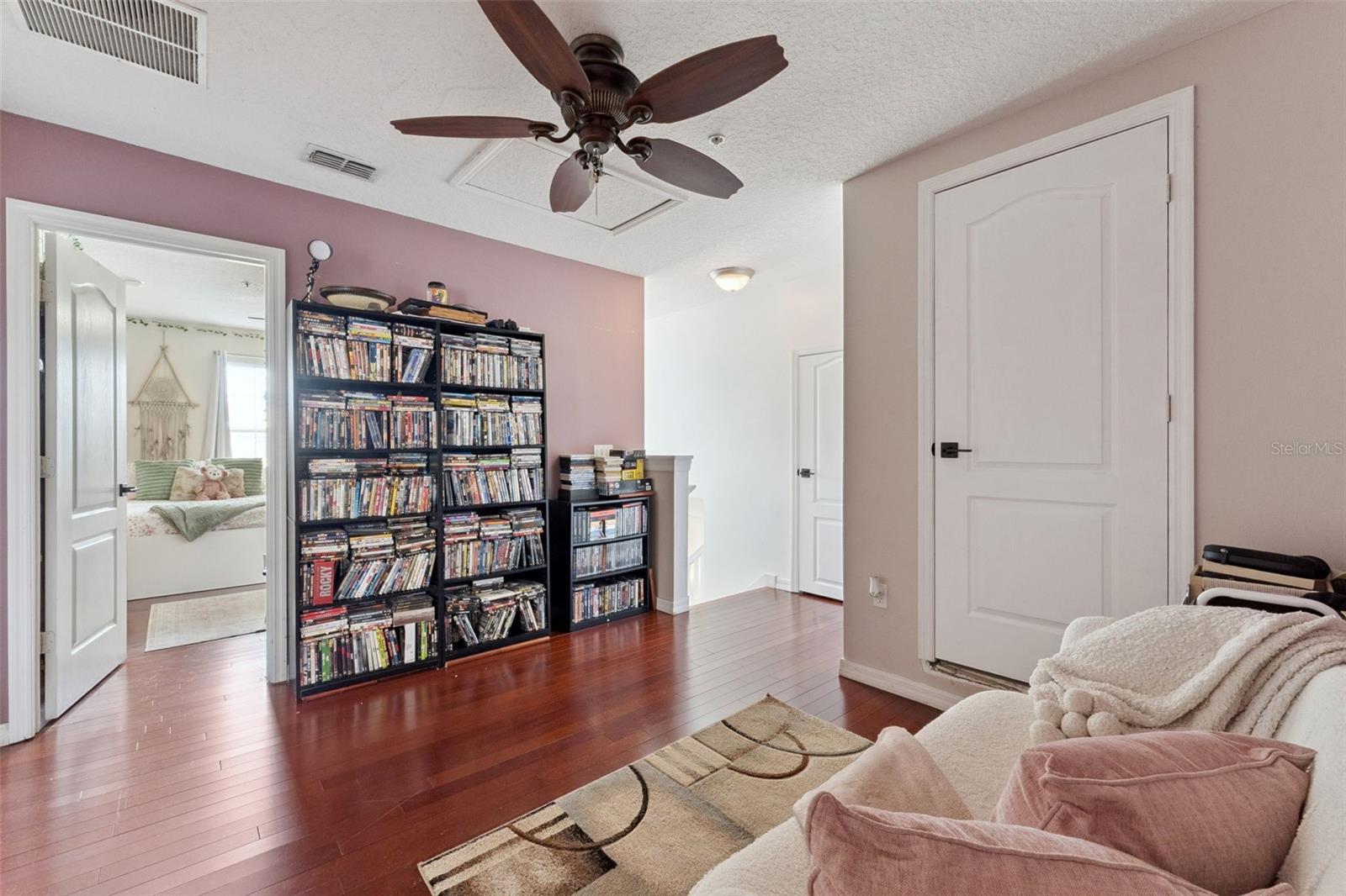 EAST PARK - Residential