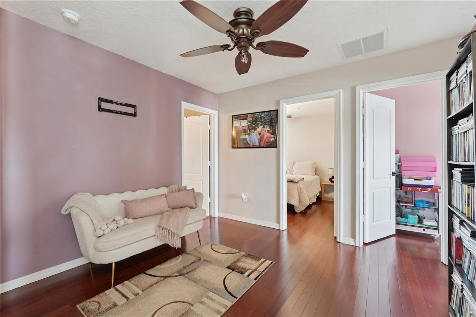 EAST PARK - Residential