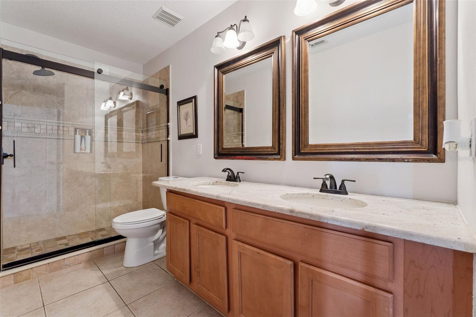 EAST PARK - Residential