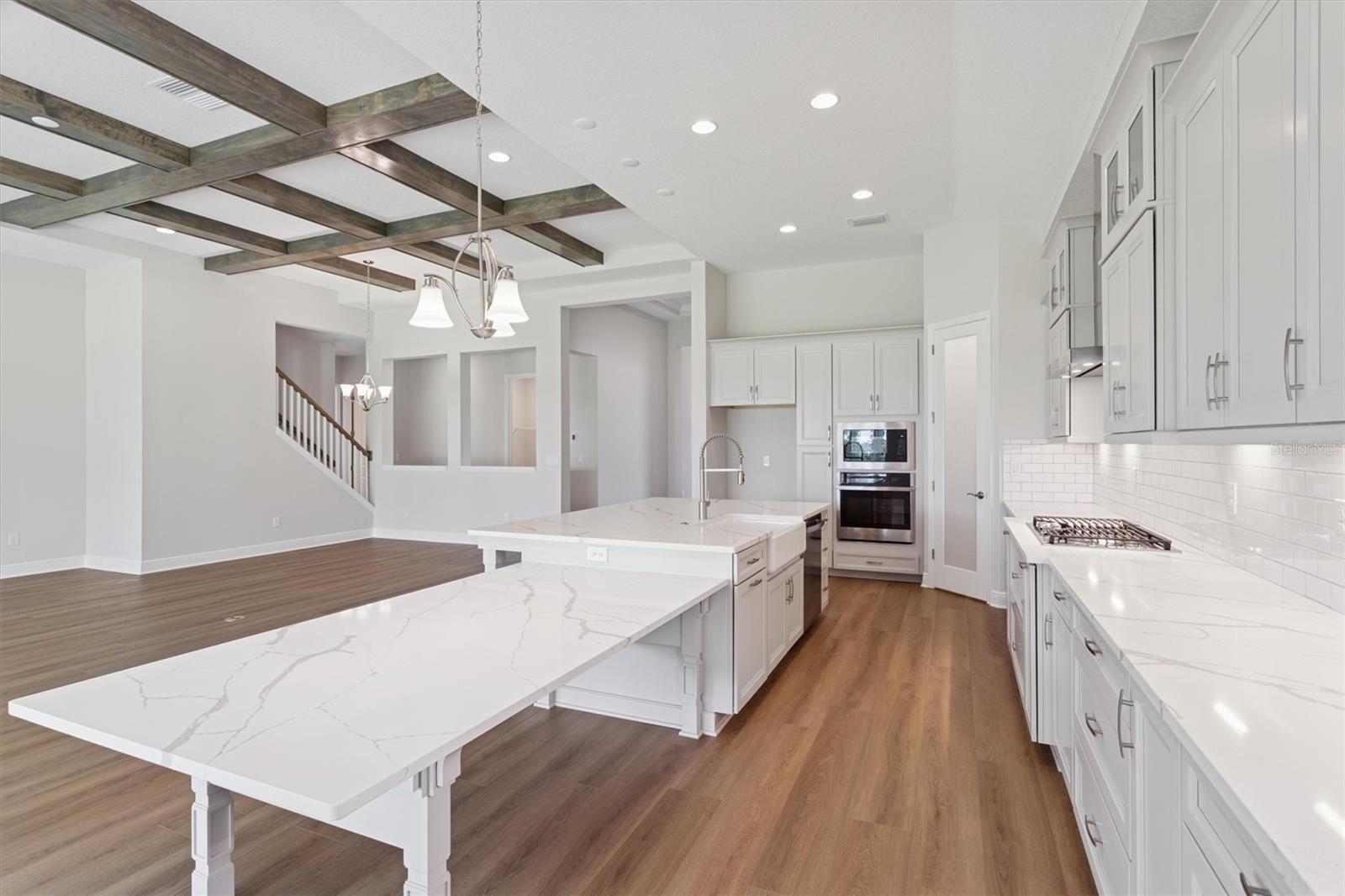 TWO RIVERS - Residential