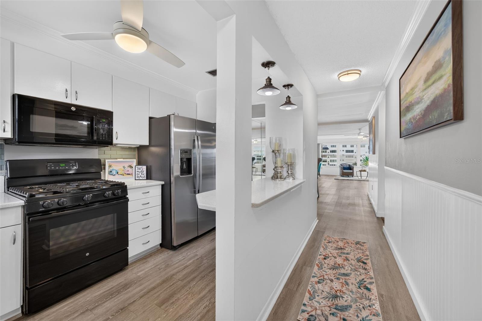 6025 SHORE BOULEVARD S 304