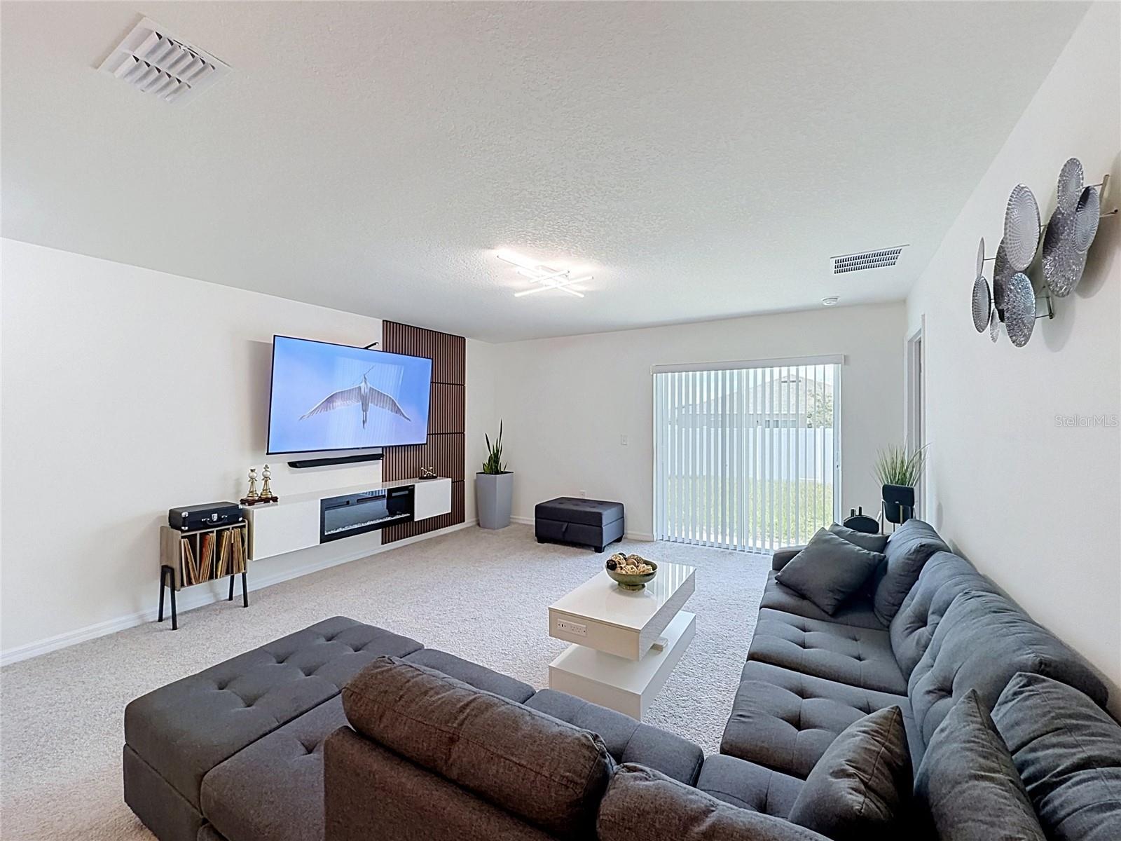 339 TOWNS CIRCLE - Photo 4
