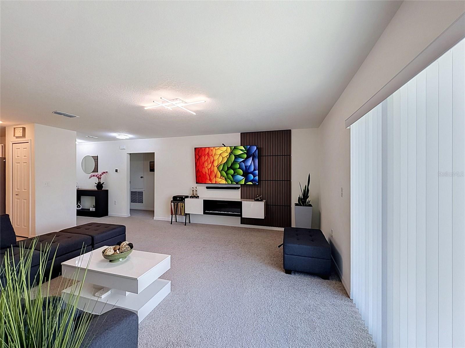 339 TOWNS CIRCLE - Photo 3