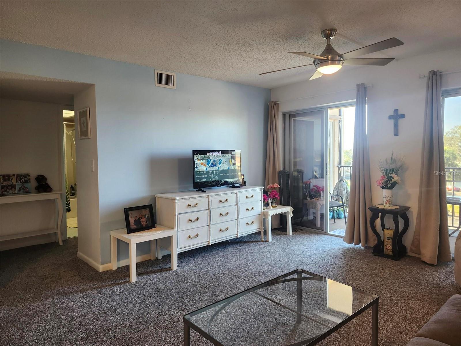 19029 US HIGHWAY 19 N 9-305