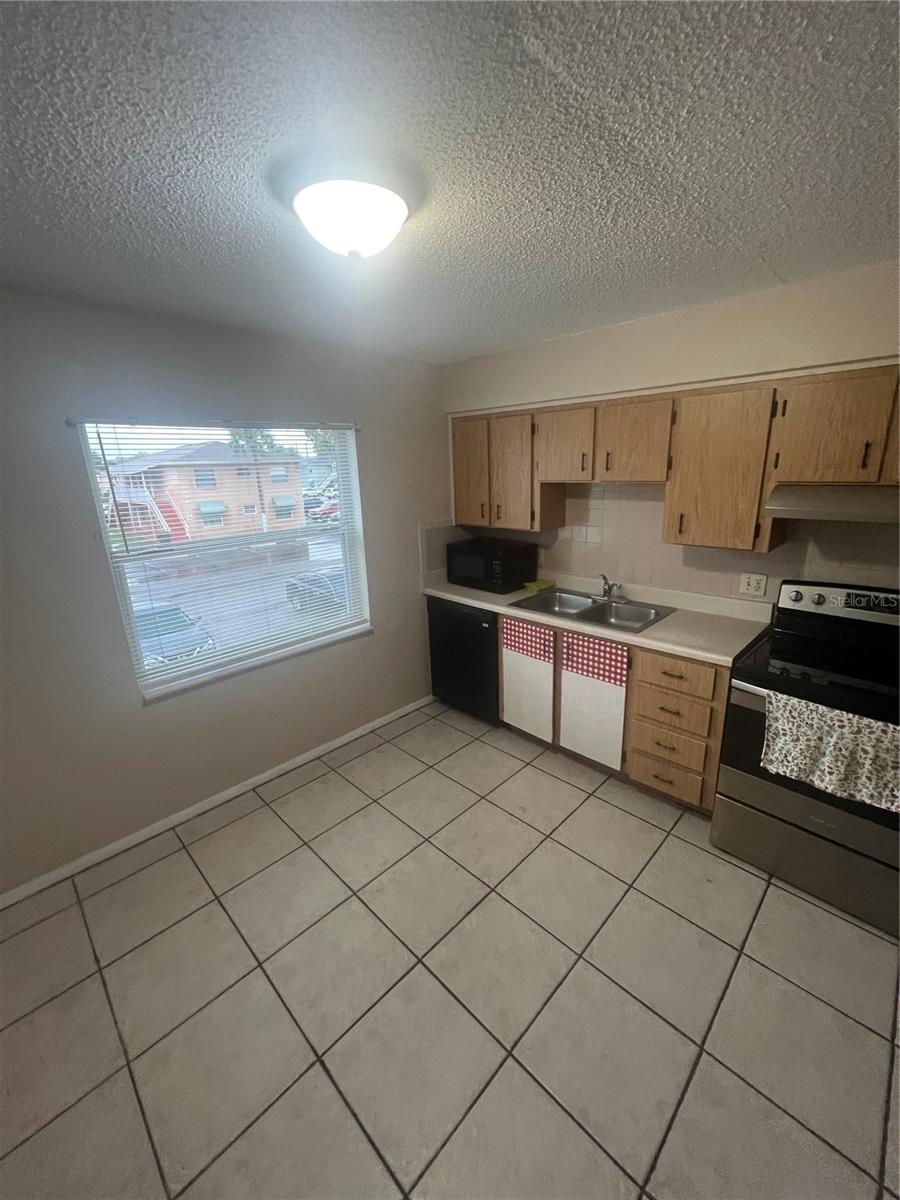 PALM GARDENS CONDO - Residential
