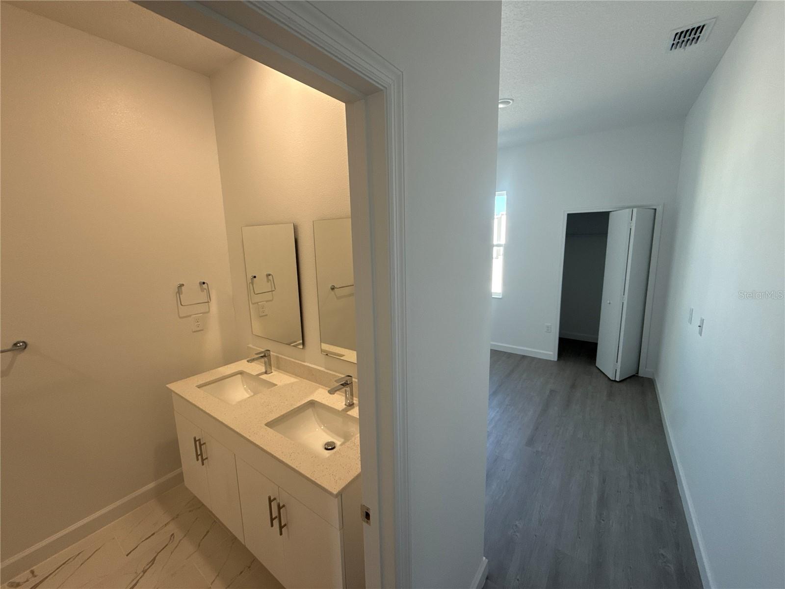 THE AZUR RESORT - Residential Lease