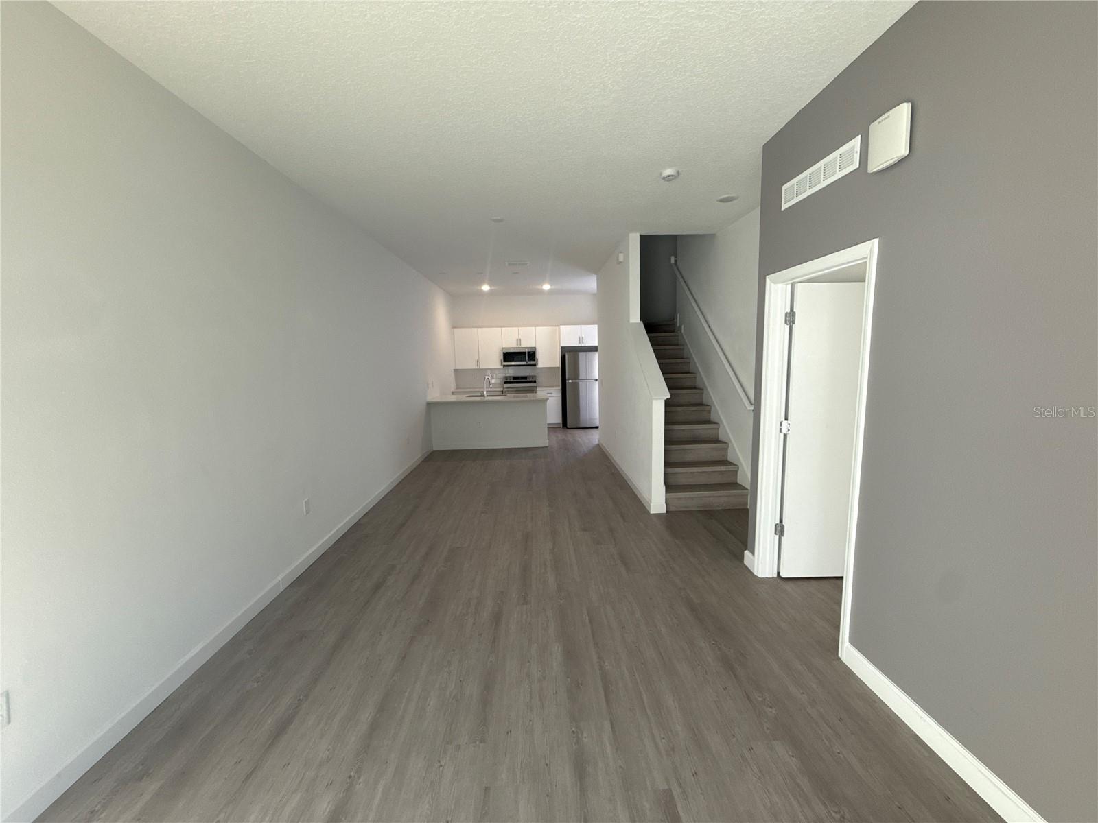 THE AZUR RESORT - Residential Lease