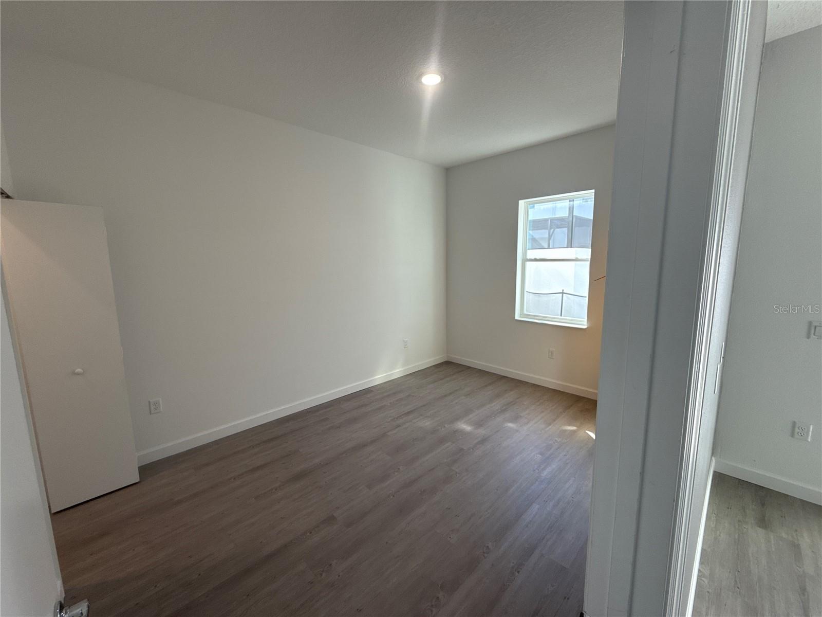 THE AZUR RESORT - Residential Lease