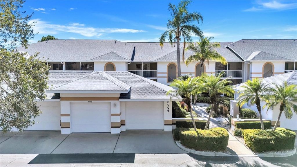 Photo of 6904 Drewrys Bluff #803, Bradenton, FL 34203 (MLS # A4678428)