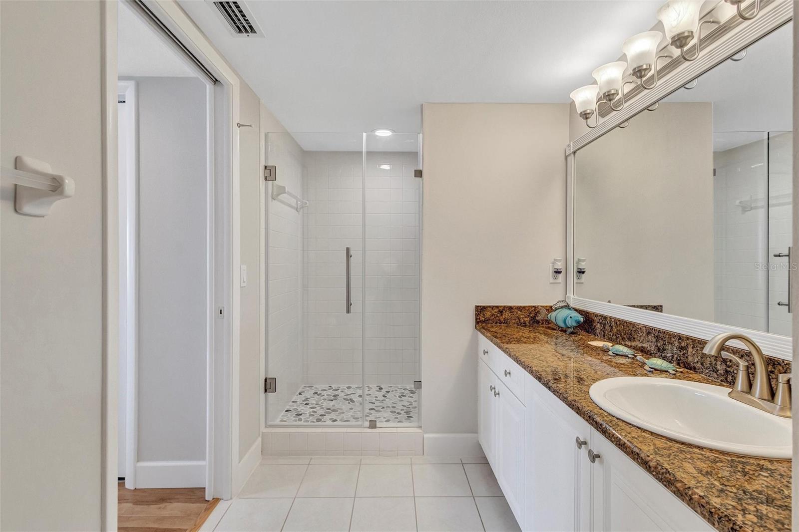 TARA GOLF AND COUNTRY CLUB - Residential