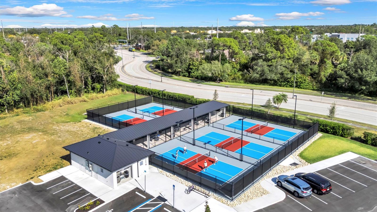 TARA GOLF AND COUNTRY CLUB - Residential