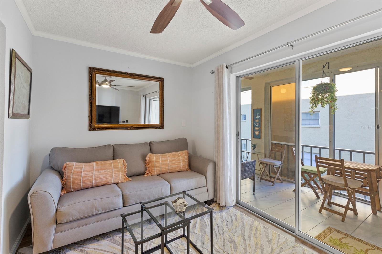 BAYSHORE ON THE LAKE APTS SEC 3 - Residential