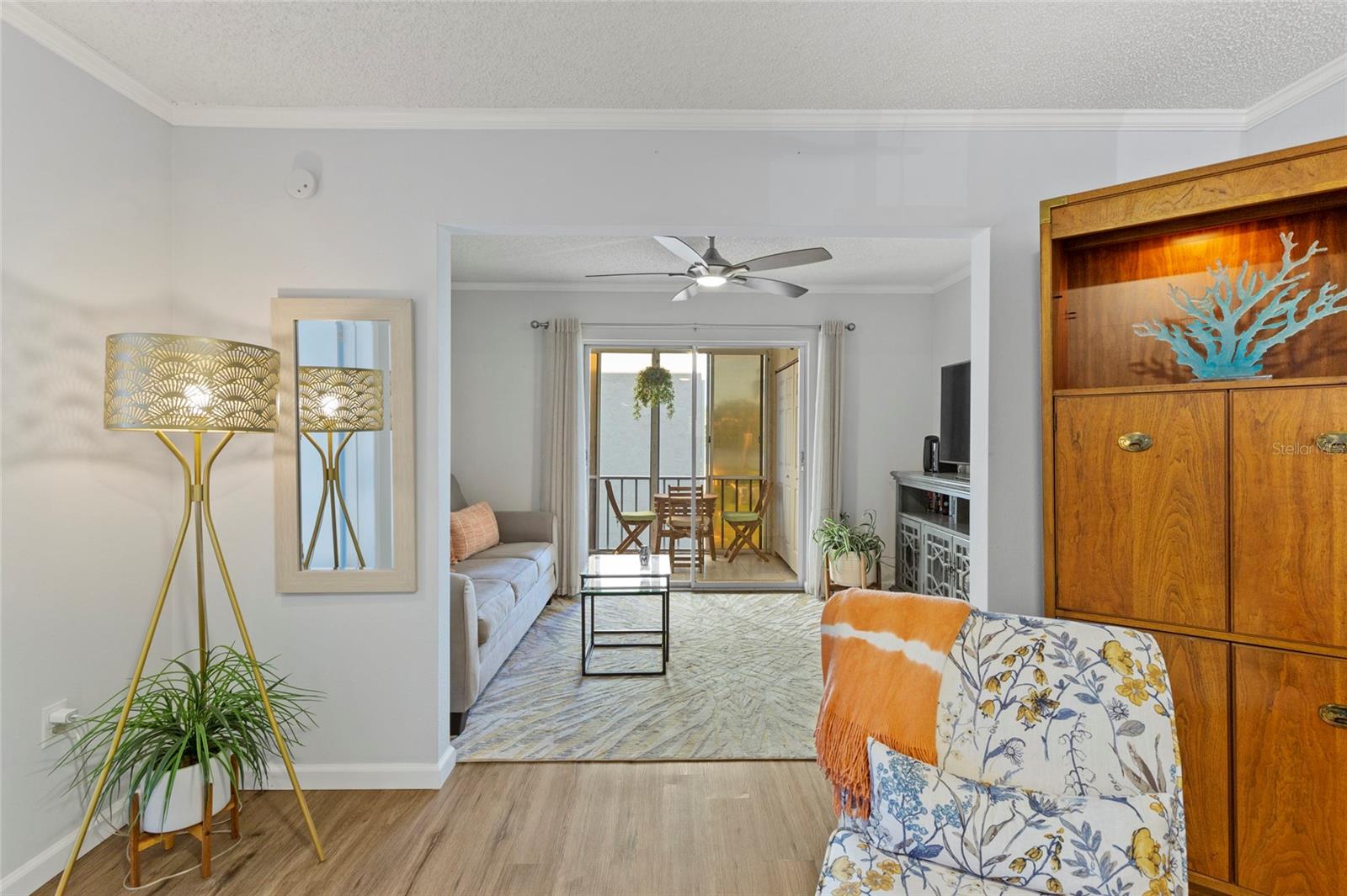 BAYSHORE ON THE LAKE APTS SEC 3 - Residential