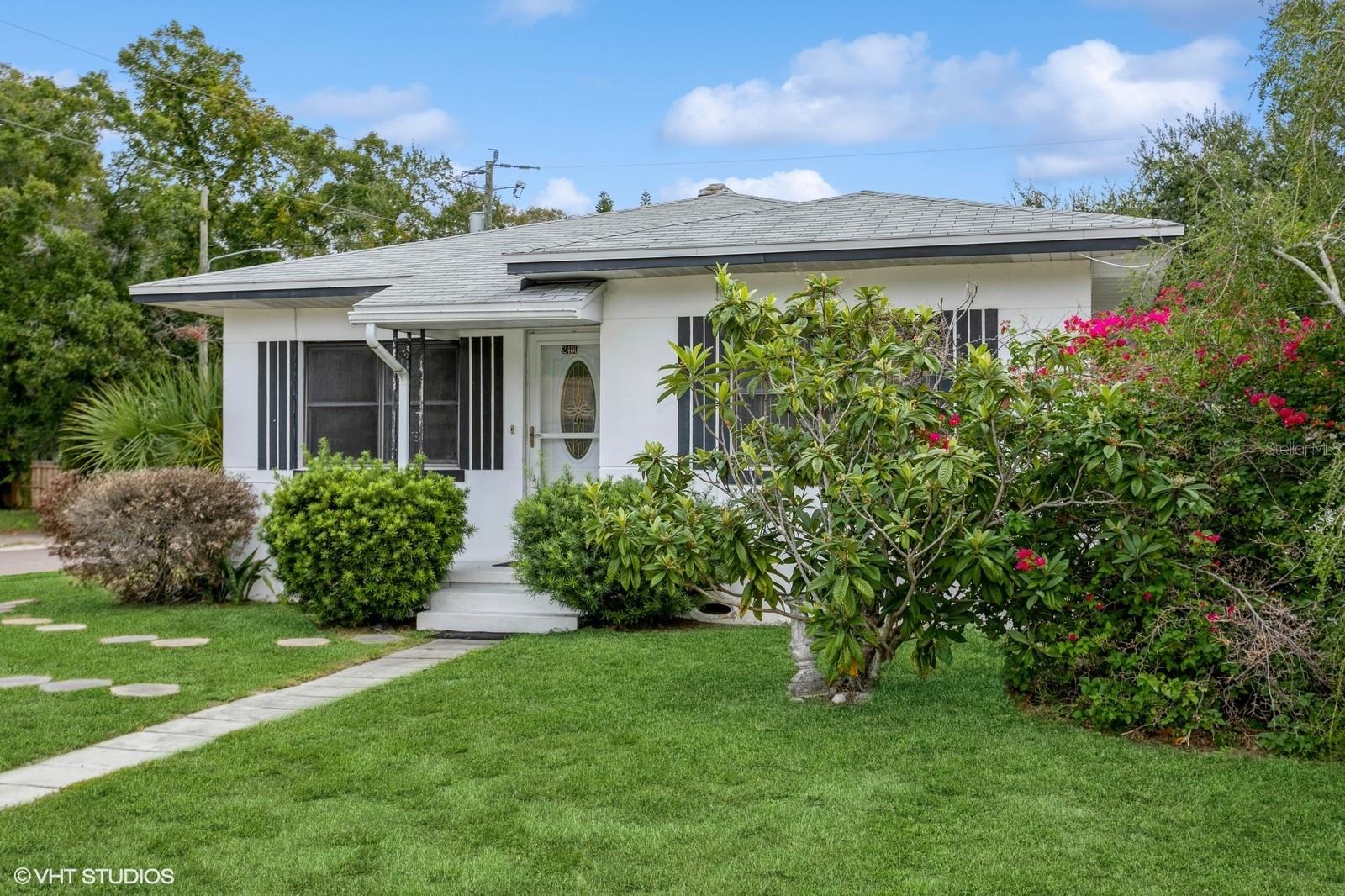 LAKE VIEW & DISSTON BUS SEC - Residential