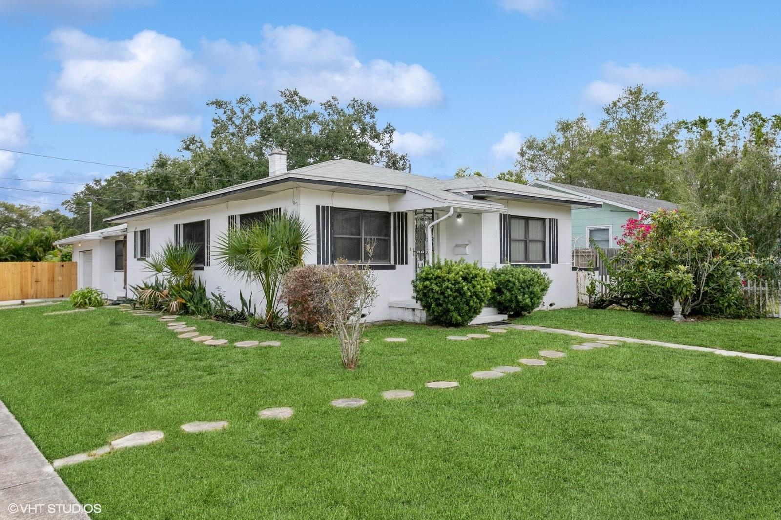 LAKE VIEW & DISSTON BUS SEC - Residential