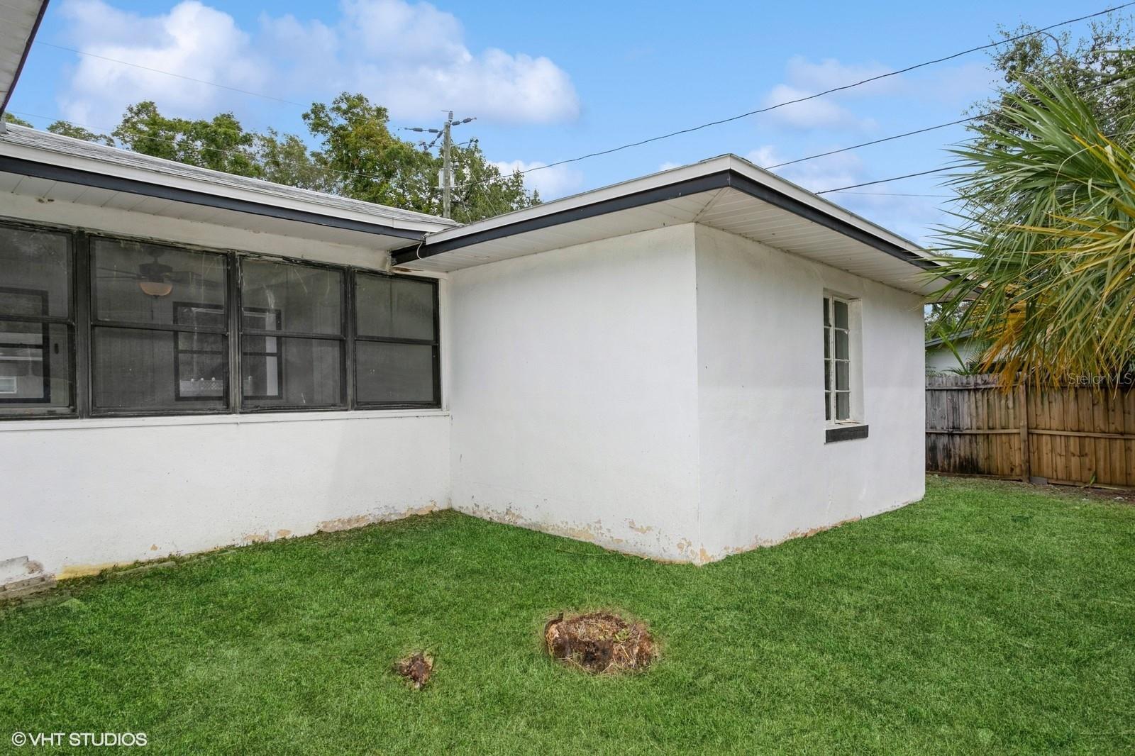 LAKE VIEW & DISSTON BUS SEC - Residential