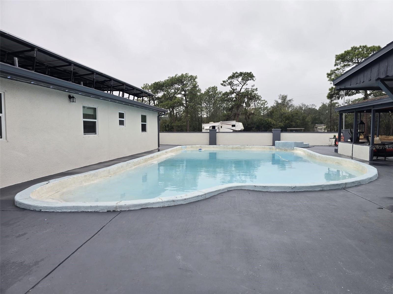 ACREAGE - Residential