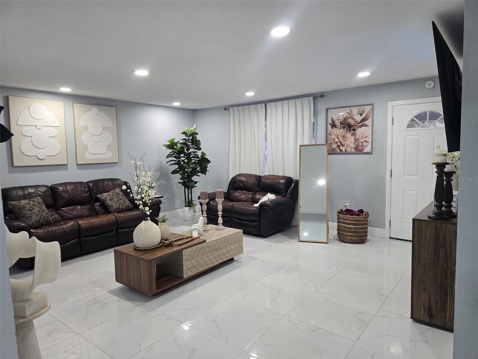 ACREAGE - Residential