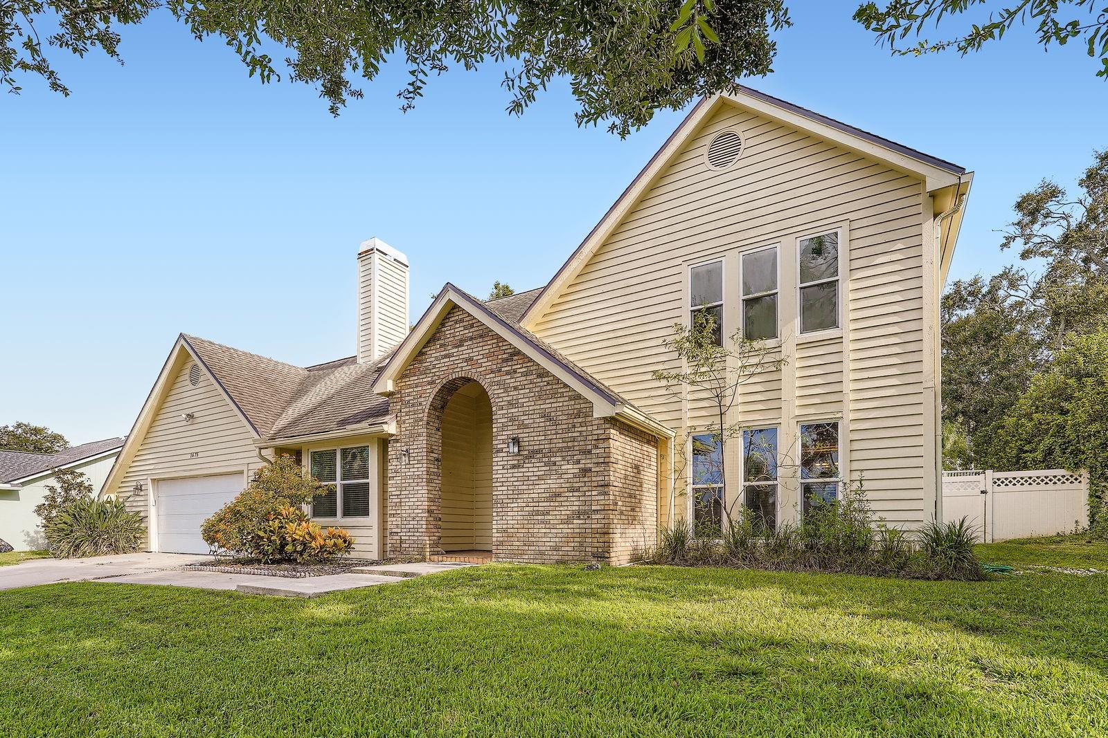 1675 COUNTRY LANE