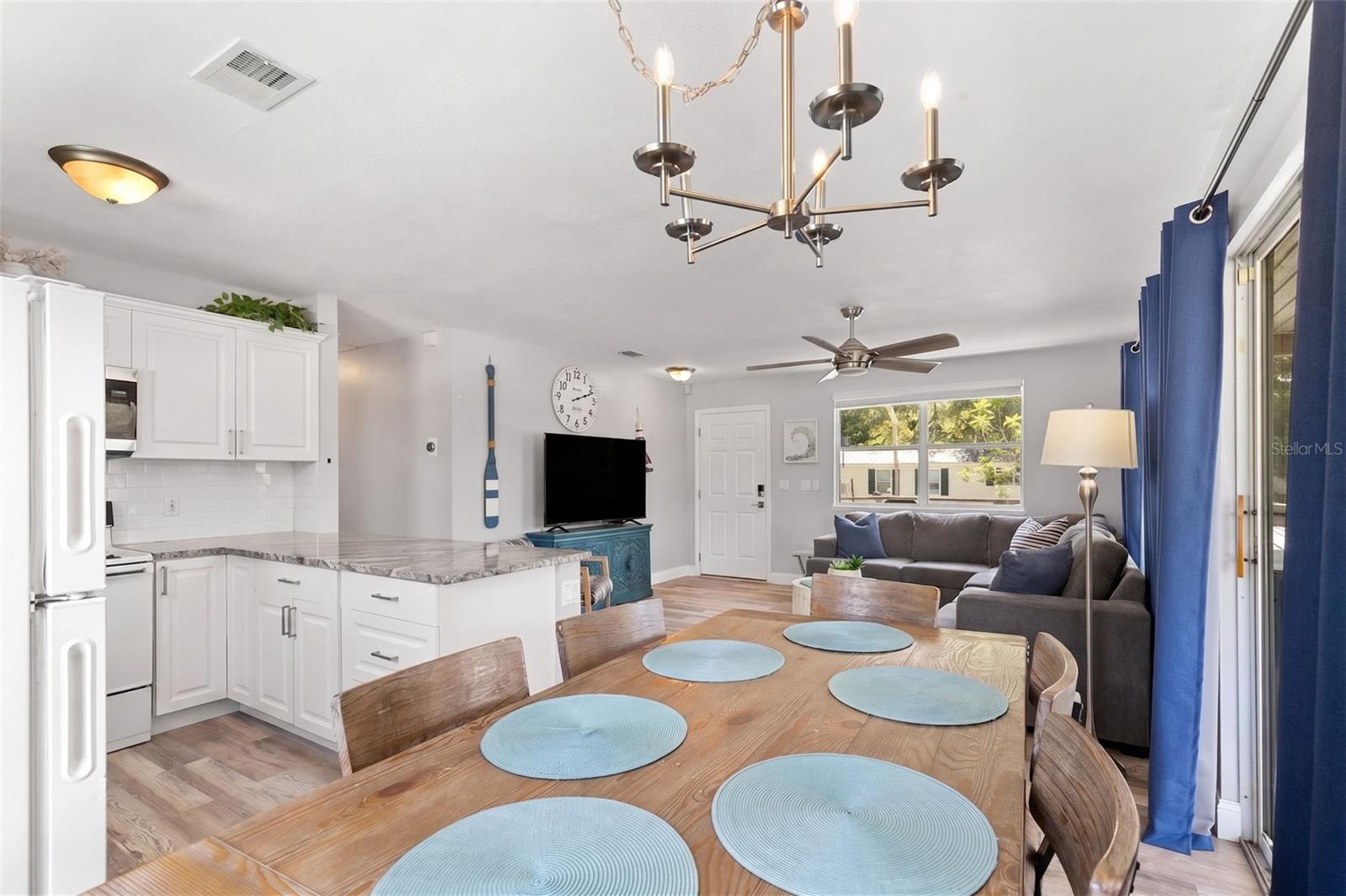 WEEKI WACHEE GARDENS - Residential
