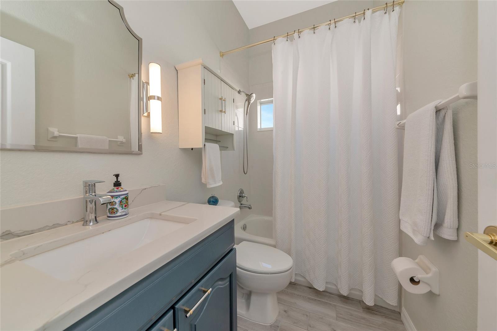 RIVENDELL THE WOODLANDS - Residential