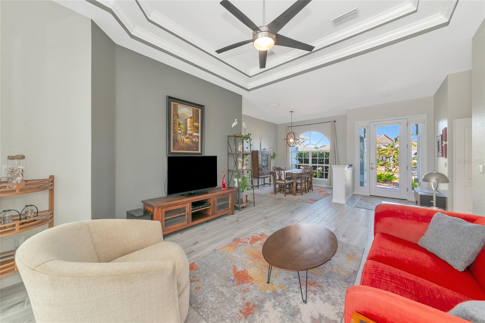 RIVENDELL THE WOODLANDS - Residential